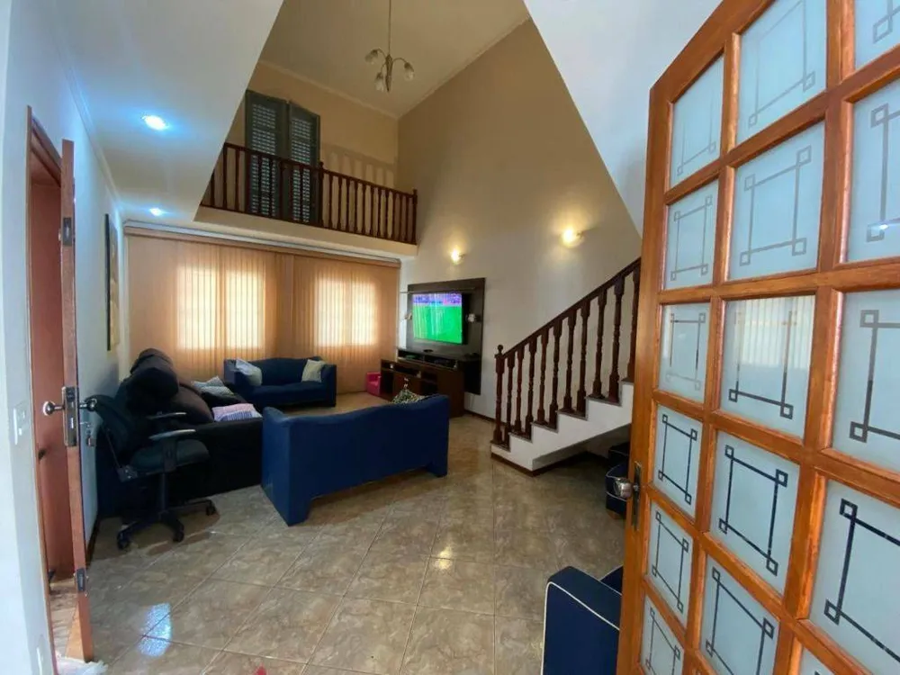 Casa, 3 quartos, 315 m² - Foto 4
