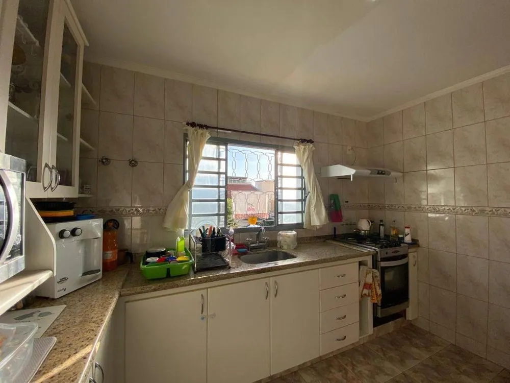 Casa, 3 quartos, 315 m² - Foto 3