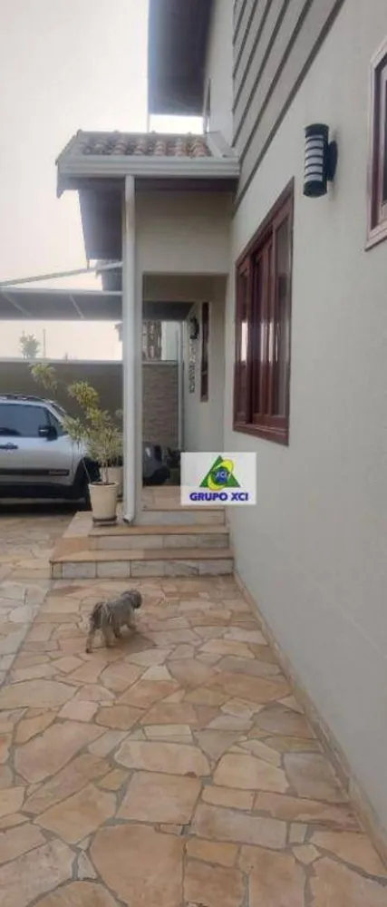 Casa, 3 quartos, 262 m² - Foto 2