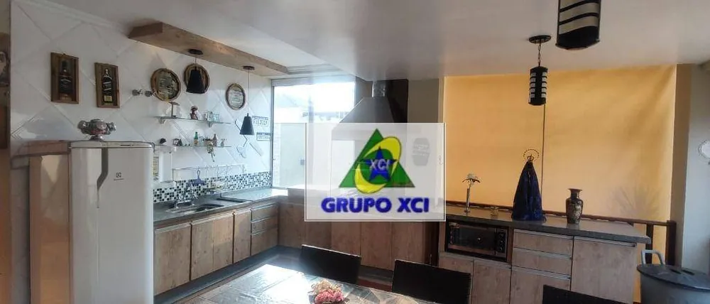 Casa, 3 quartos, 262 m² - Foto 6