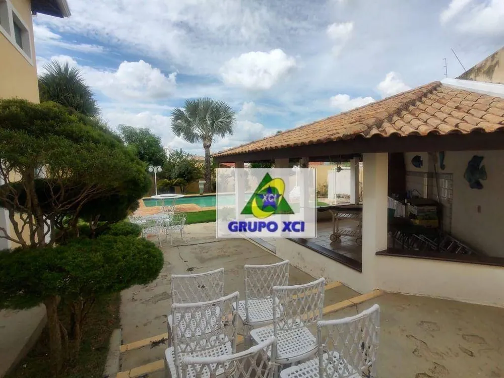 Casa, 3 quartos, 357 m² - Foto 1