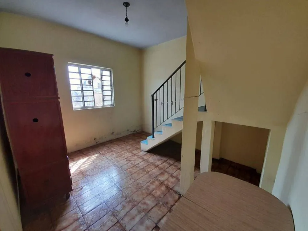 Casa, 5 quartos, 220 m² - Foto 4