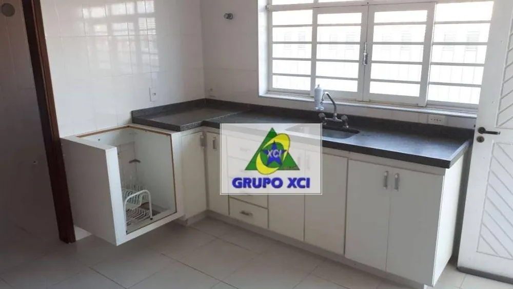 Casa, 5 quartos, 315 m² - Foto 1