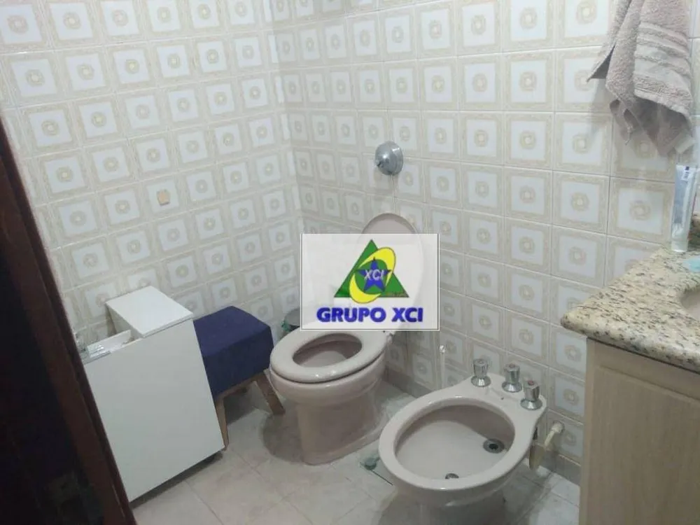 Casa, 4 quartos, 230 m² - Foto 2