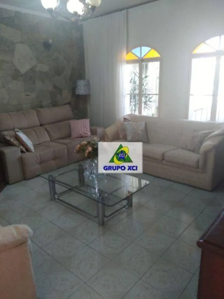 Casa, 4 quartos, 230 m² - Foto 8