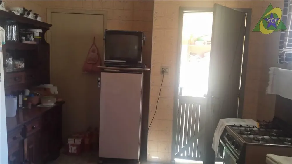Casa, 3 quartos, 255 m² - Foto 1