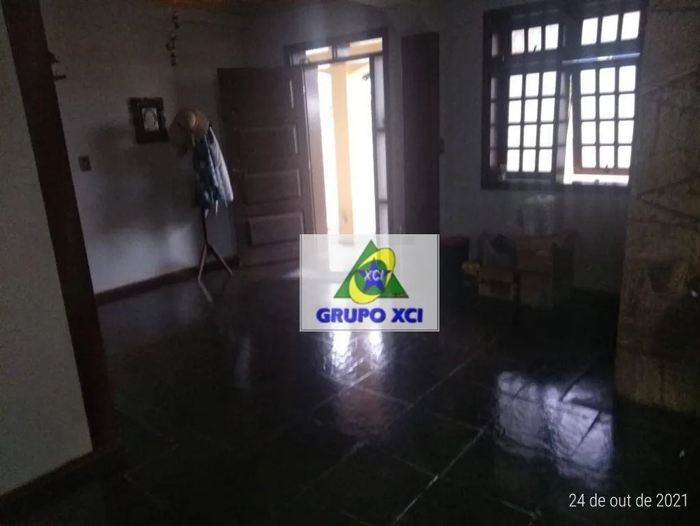 Casa, 4 quartos, 358 m² - Foto 1
