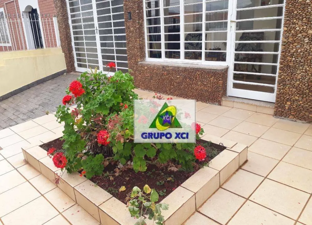 Casa, 2 quartos, 142 m² - Foto 1