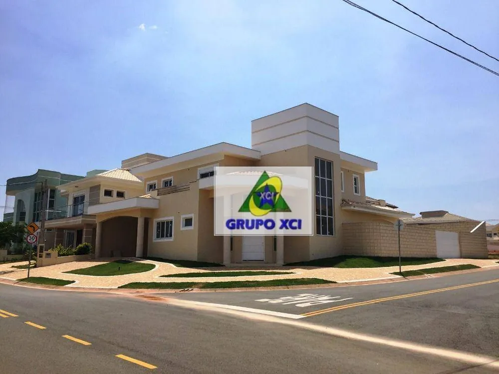 Sobrado, 4 quartos, 375 m² - Foto 1