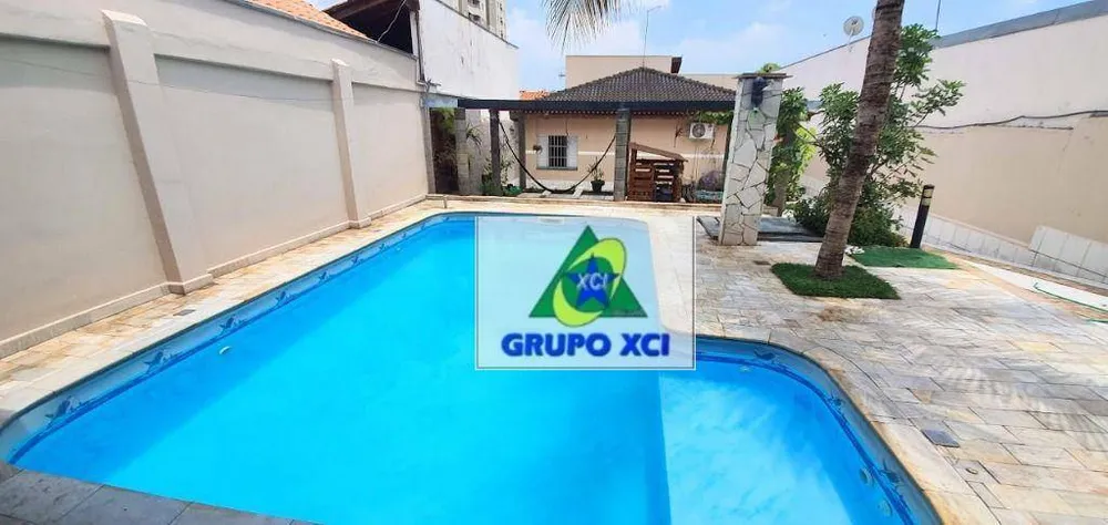Casa, 3 quartos, 292 m² - Foto 3