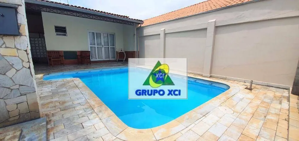 Casa, 3 quartos, 292 m² - Foto 2