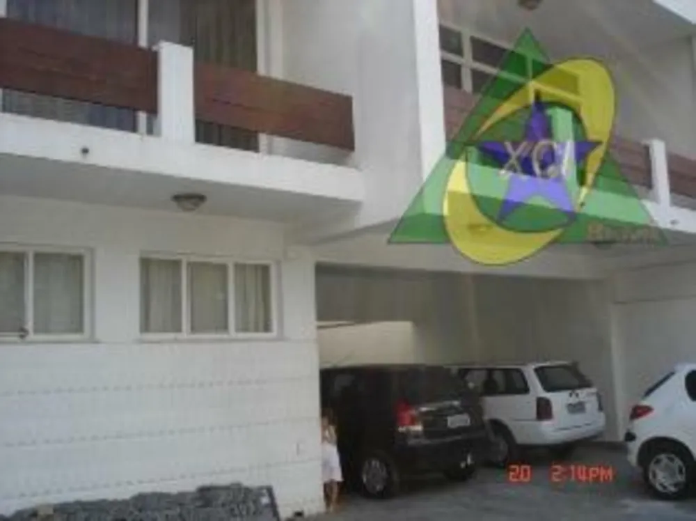 Casa, 3 quartos, 284 m² - Foto 1