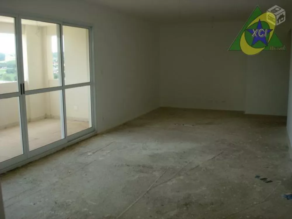 Apartamento à venda com 3 quartos, 116m² - Foto 1