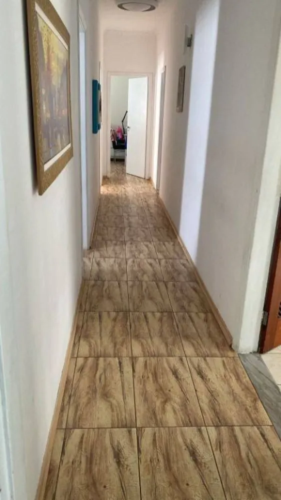 Casa, 4 quartos, 223 m² - Foto 1