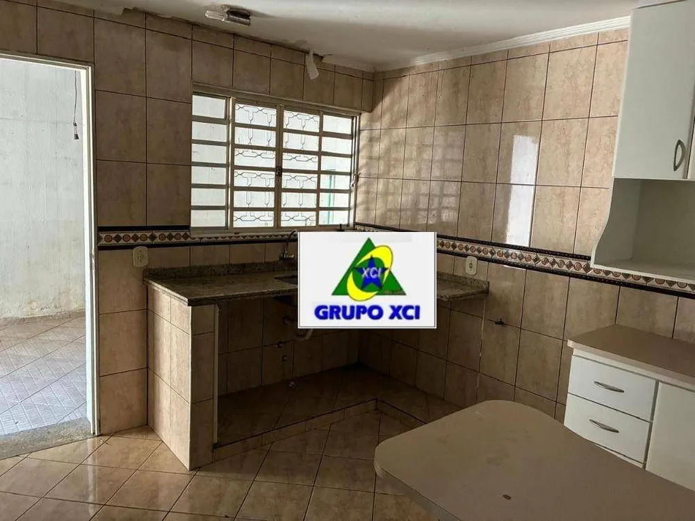 Depósito-Galpão, 240 m² - Foto 4