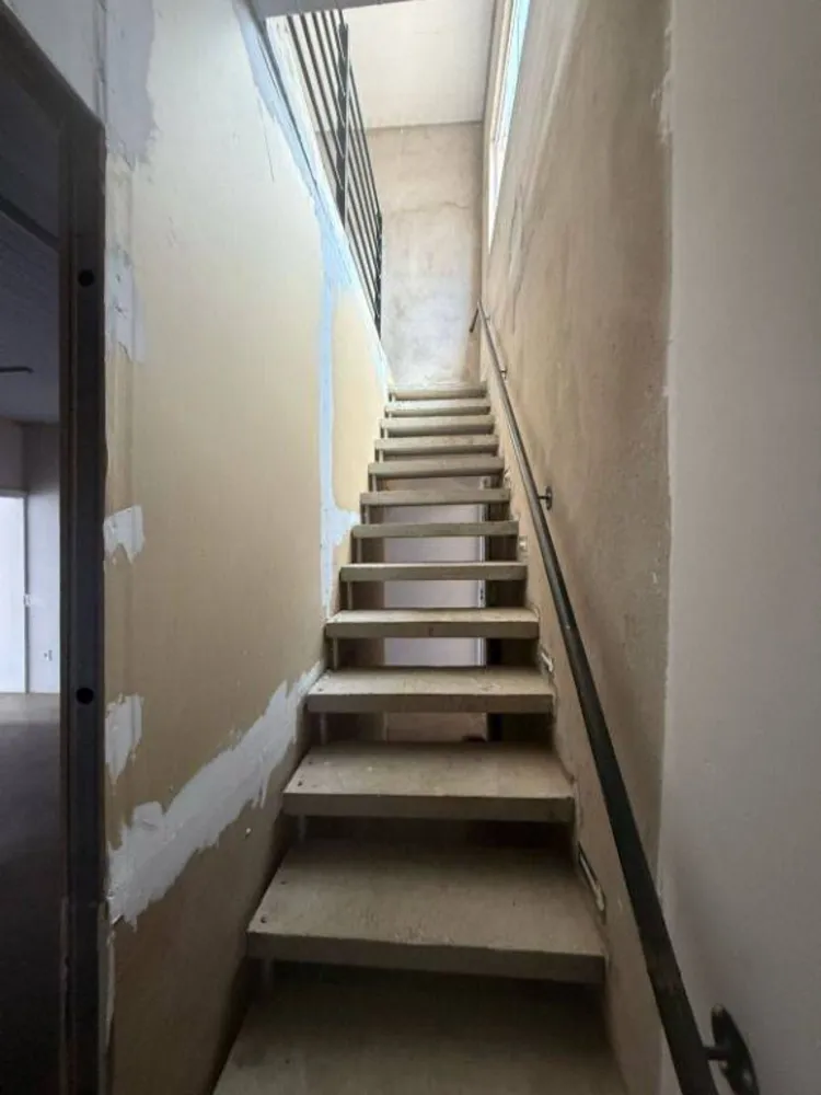 Loja-Salão, 150 m² - Foto 1