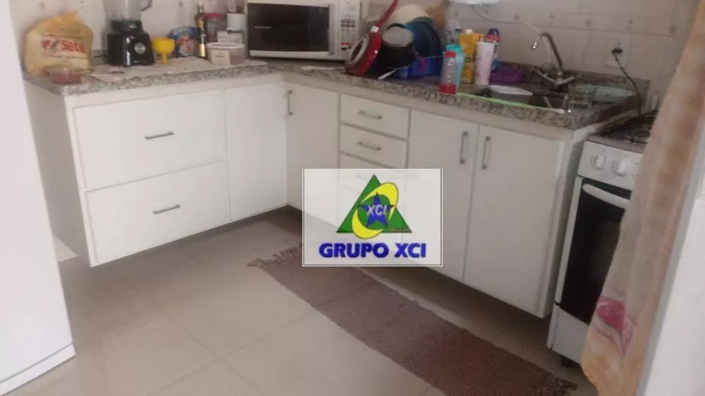 Casa de Condomínio à venda com 2 quartos, 64m² - Foto 2