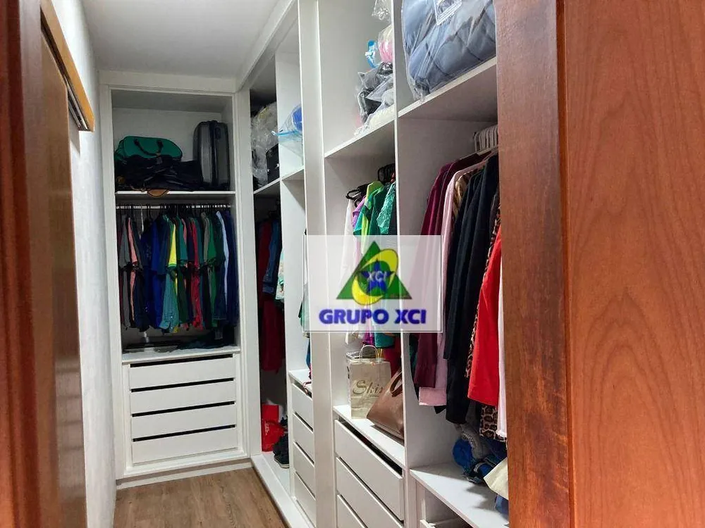 Sobrado, 3 quartos, 253 m² - Foto 6