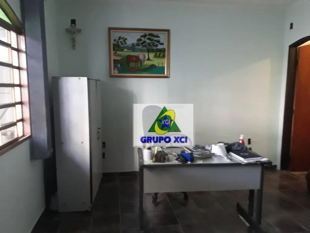 Casa, 4 quartos, 215 m² - Foto 11