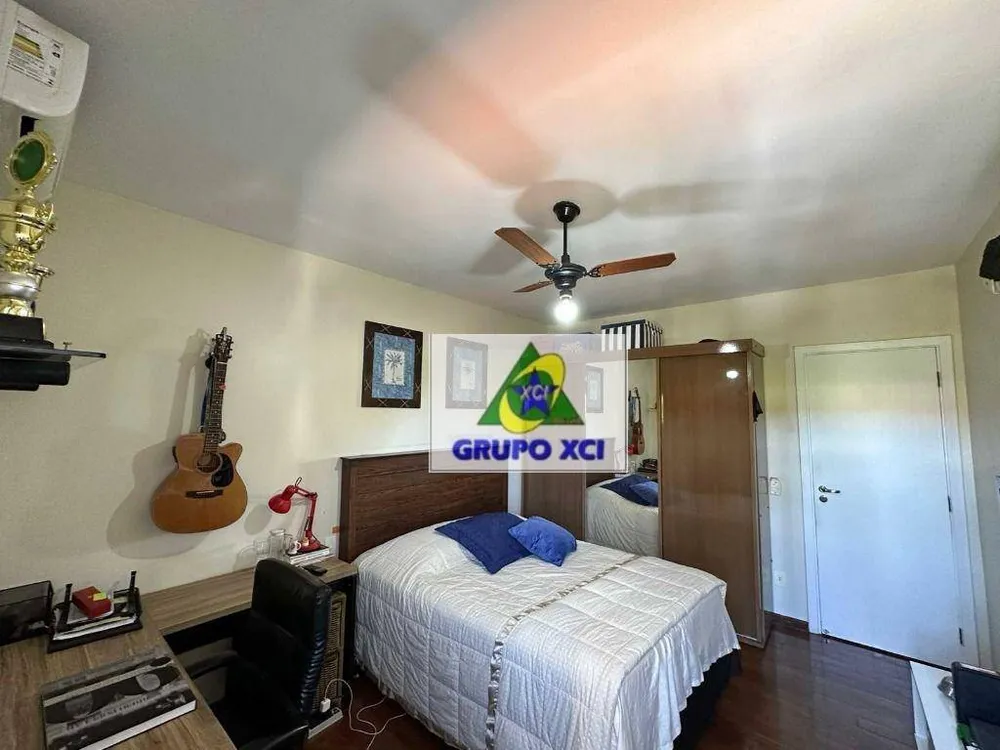Casa, 3 quartos, 257 m² - Foto 4