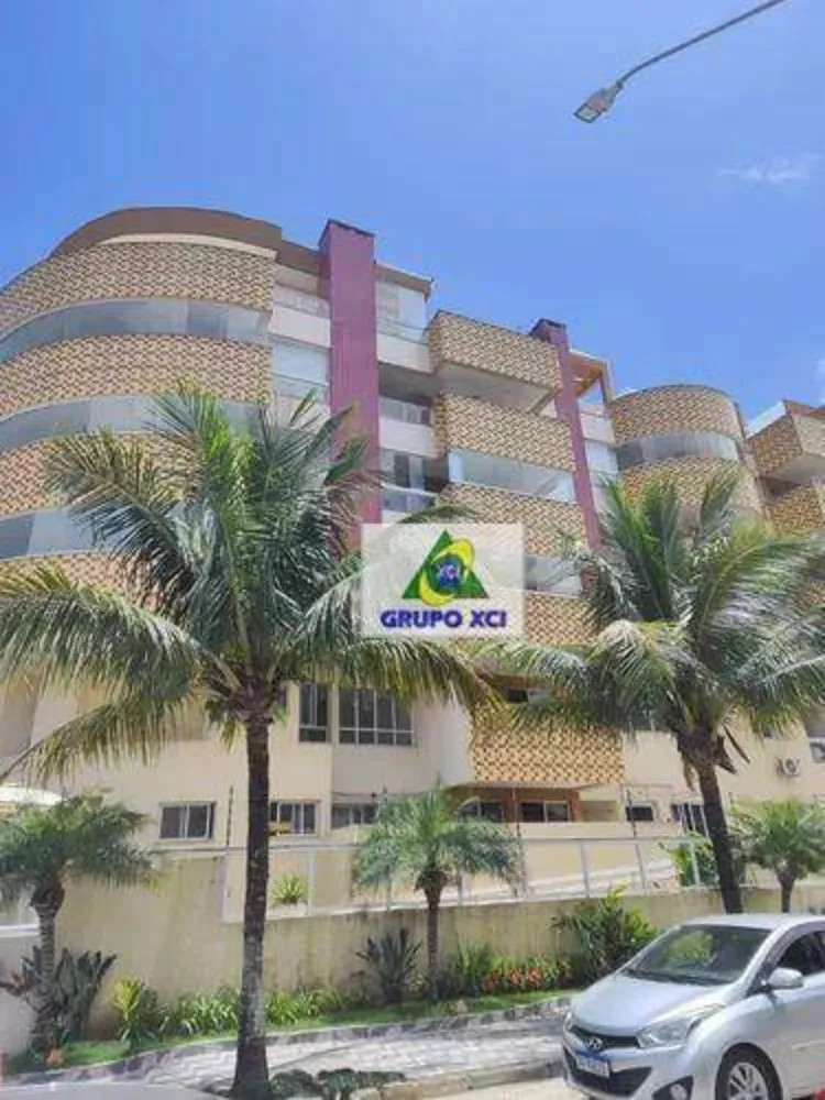 Cobertura, 3 quartos, 221 m² - Foto 1