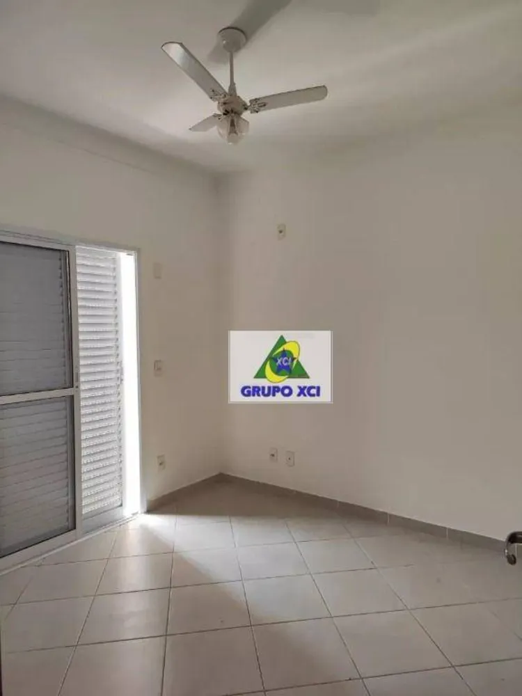 Cobertura, 3 quartos, 221 m² - Foto 8
