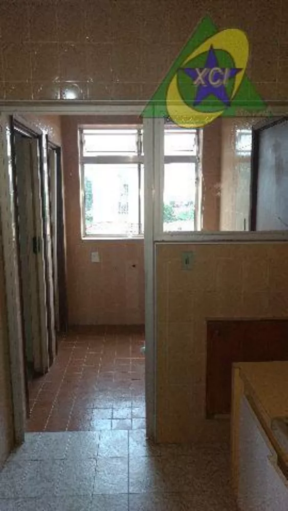 Apartamento à venda com 2 quartos, 76m² - Foto 3