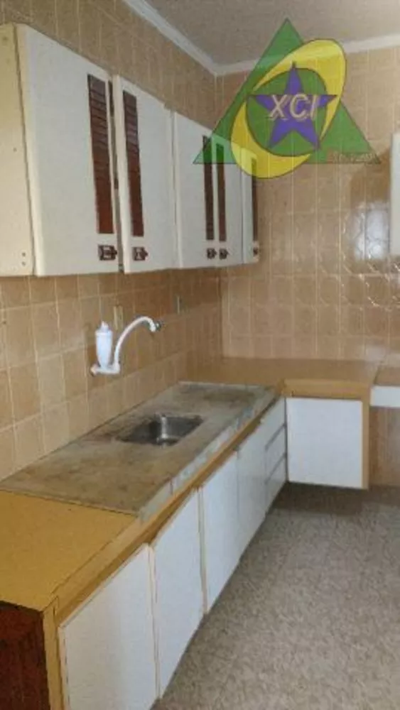 Apartamento à venda com 2 quartos, 76m² - Foto 4