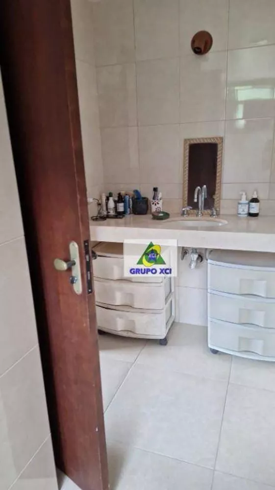 Chácara, 5 quartos, 1000 m² - Foto 22