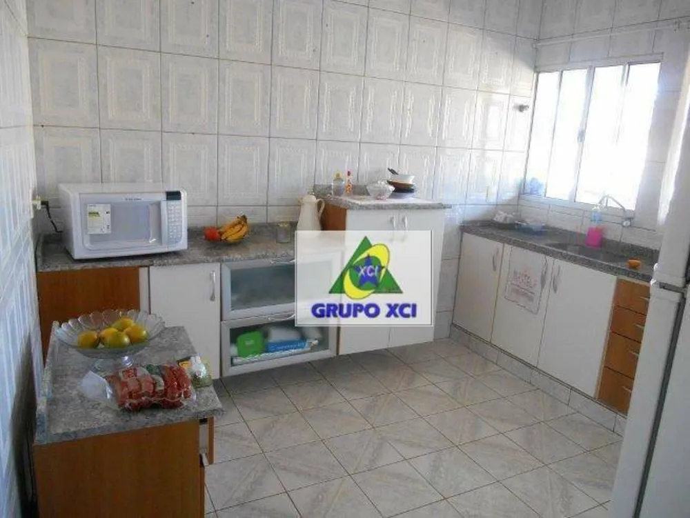 Casa, 3 quartos, 600 m² - Foto 2
