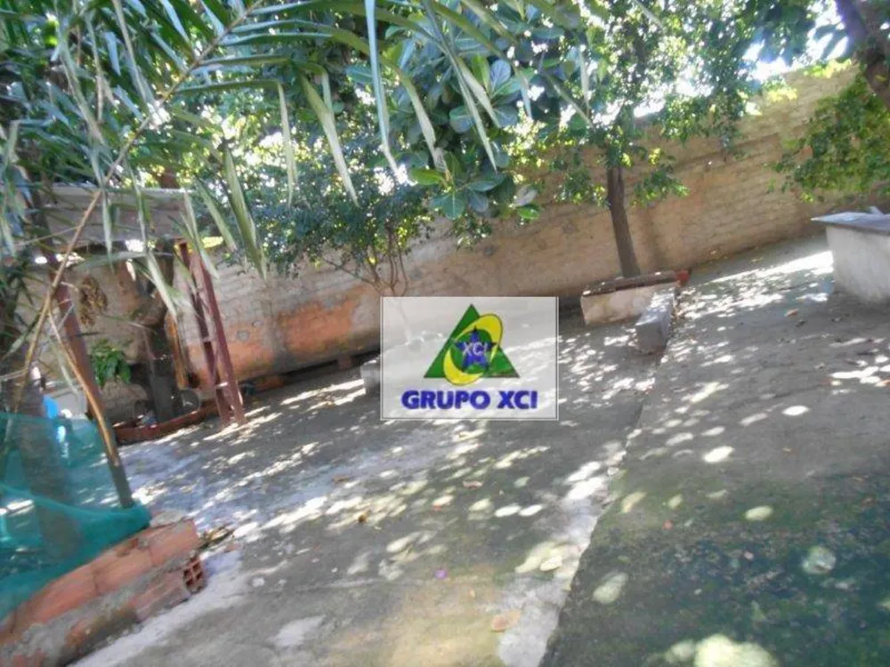 Casa, 3 quartos, 600 m² - Foto 1