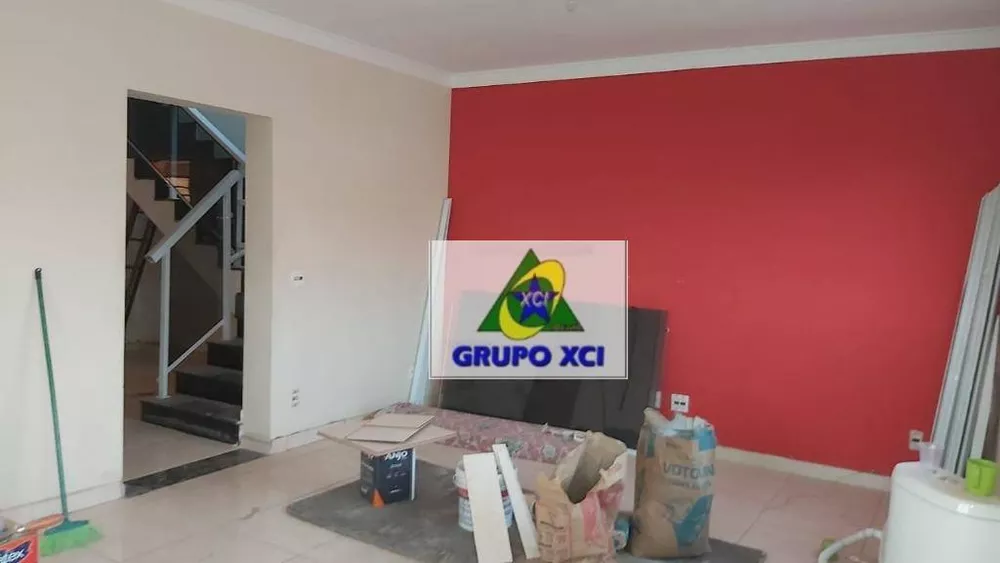 Casa à venda com 5 quartos, 190m² - Foto 4