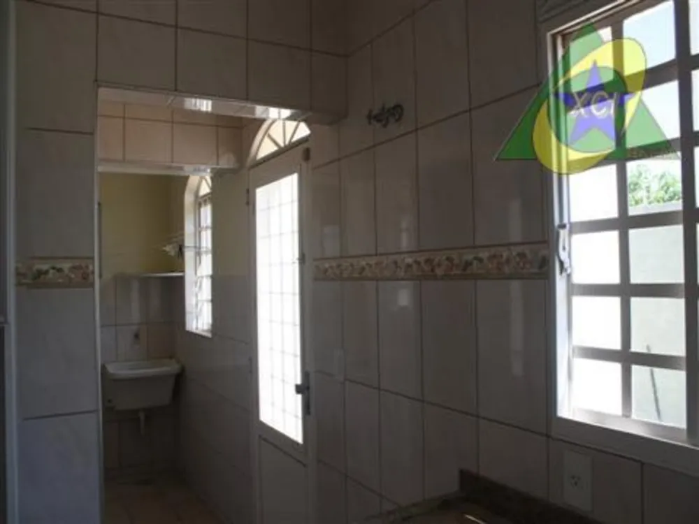 Casa, 3 quartos, 260 m² - Foto 4