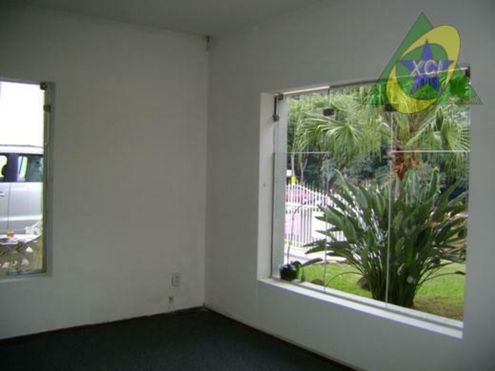 Casa à venda com 3 quartos, 500m² - Foto 7