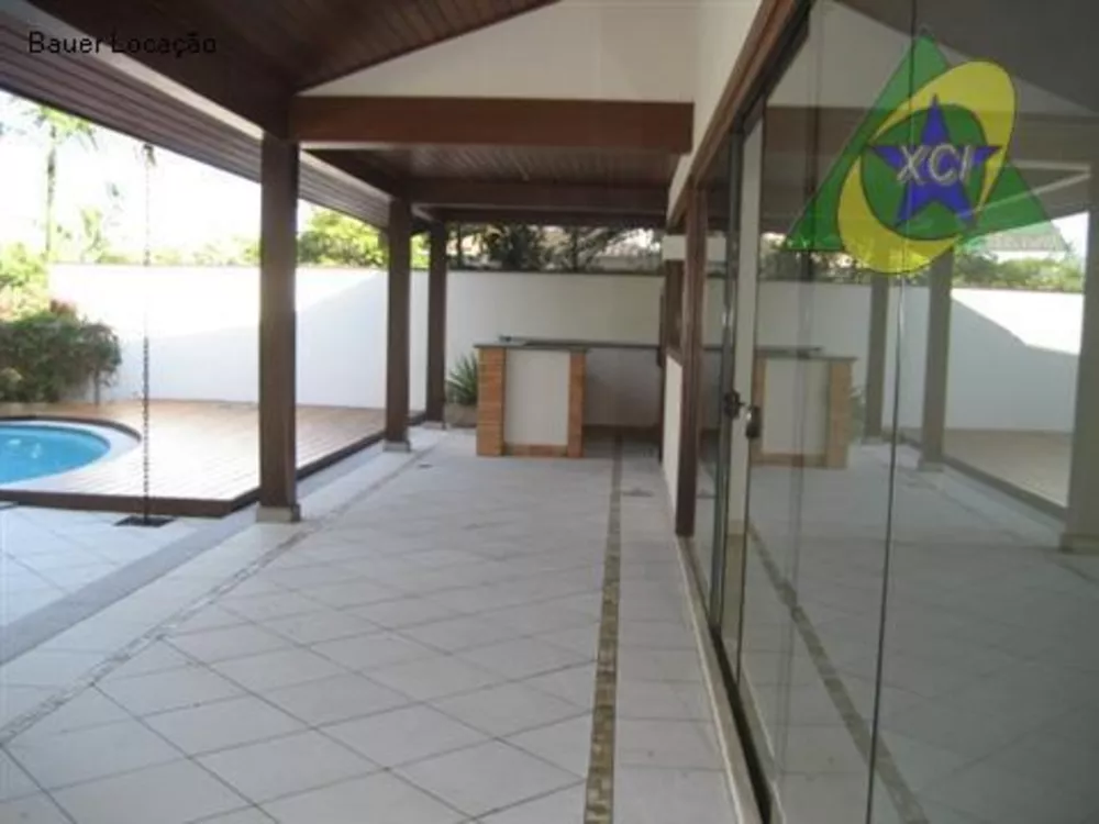 Casa de Condomínio à venda com 3 quartos, 576m² - Foto 3