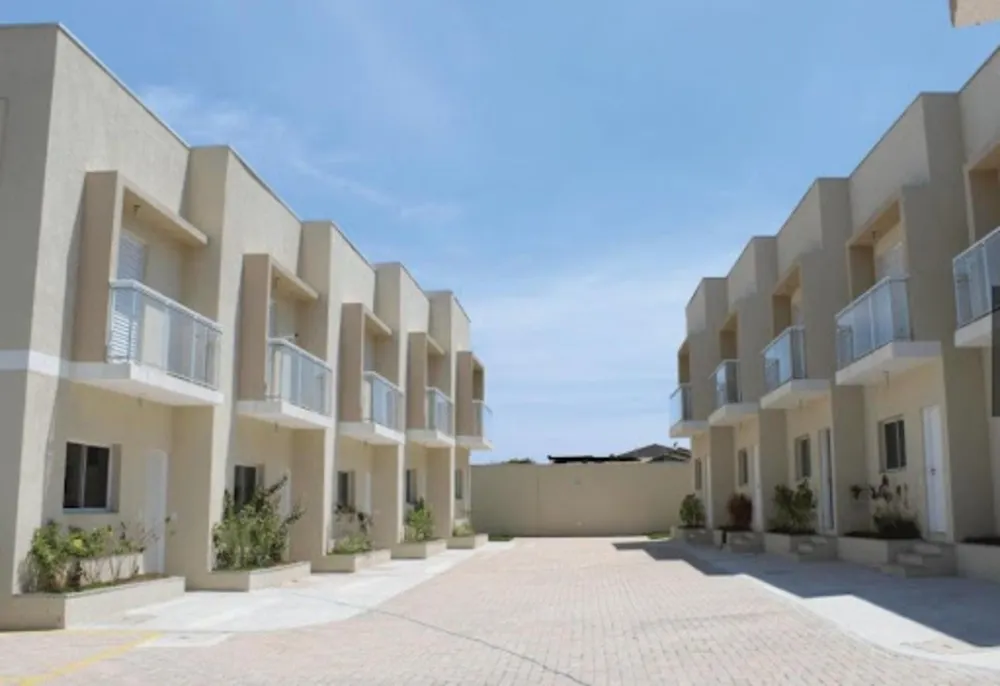 Casa, 2 quartos, 72 m² - Foto 1
