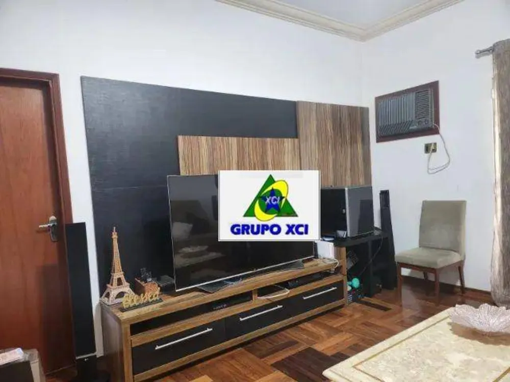 Casa, 5 quartos, 586 m² - Foto 1