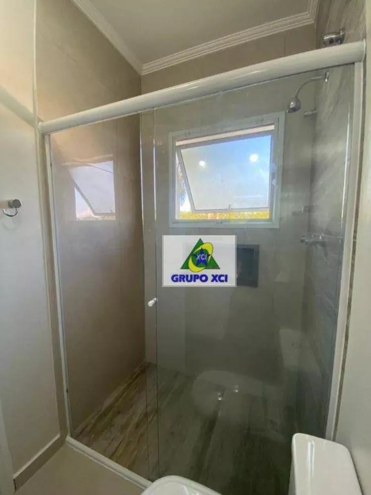 Casa de Condomínio à venda com 4 quartos, 234m² - Foto 4