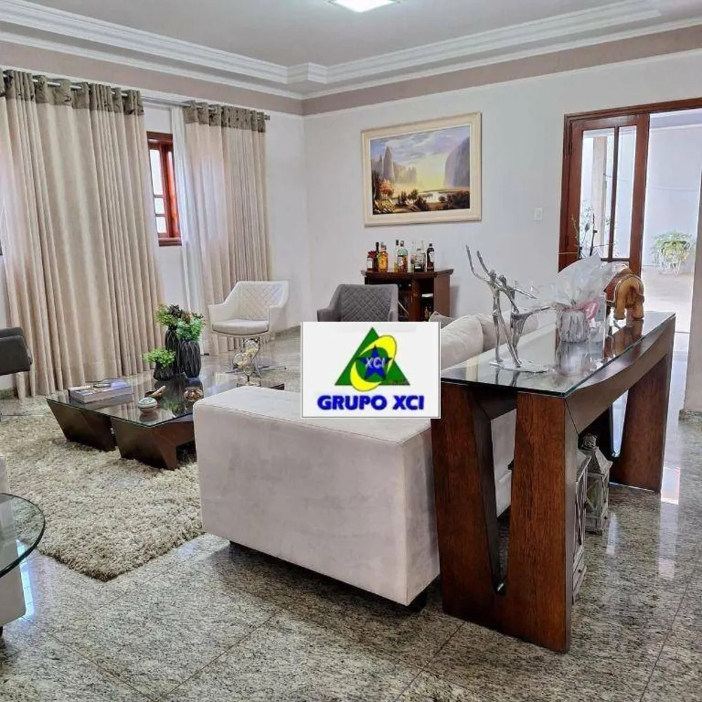 Casa, 4 quartos, 382 m² - Foto 2