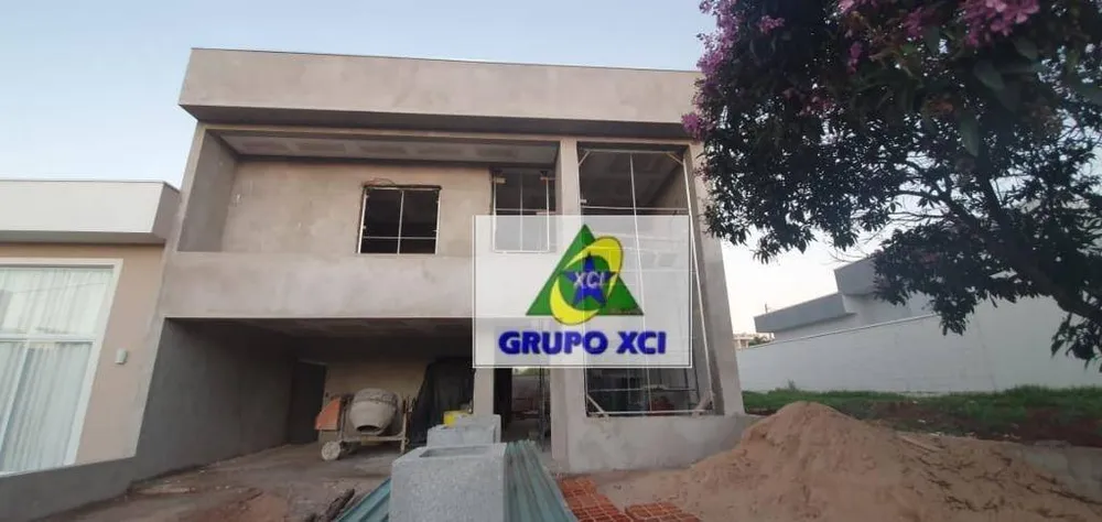 Sobrado, 3 quartos, 248 m² - Foto 2