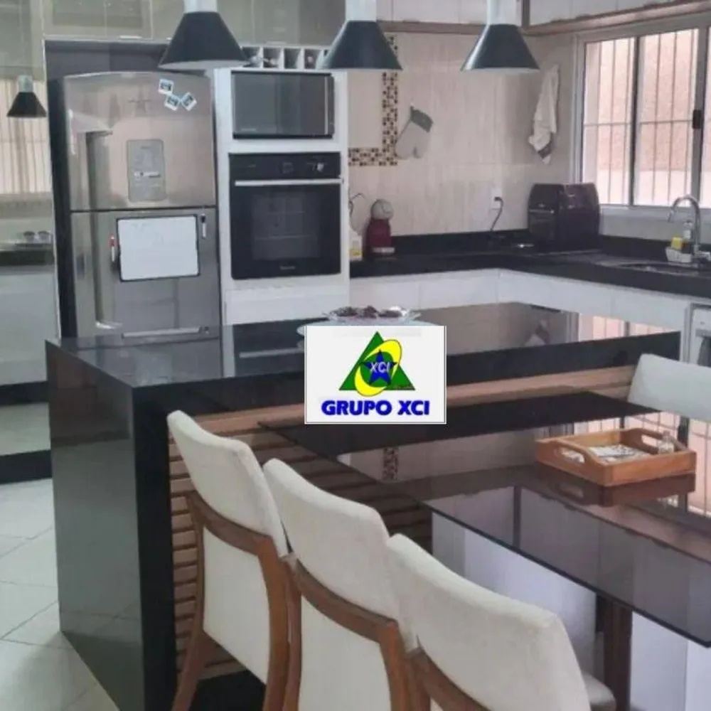 Casa, 3 quartos, 160 m² - Foto 4