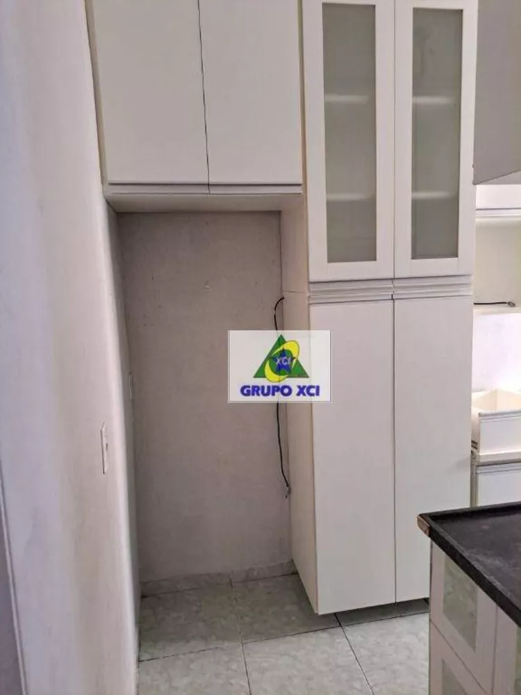 Apartamento à venda com 2 quartos, 56m² - Foto 1