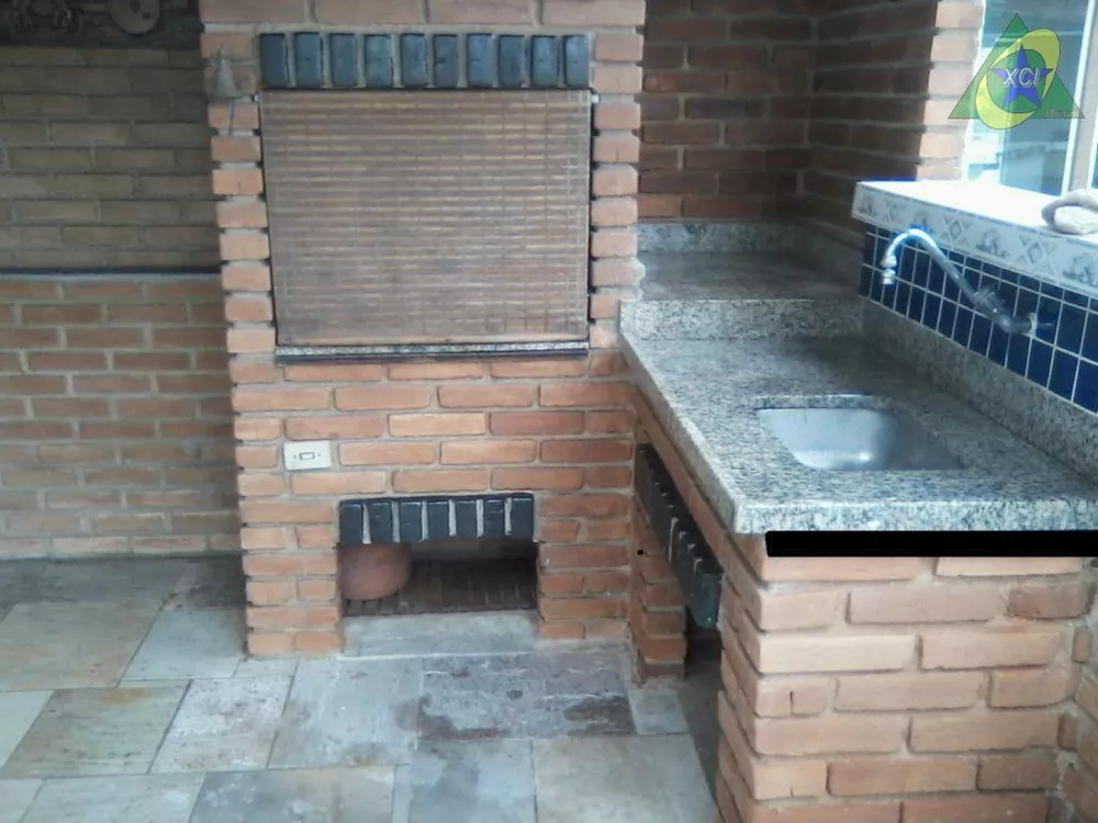 Apartamento à venda com 2 quartos, 80m² - Foto 2