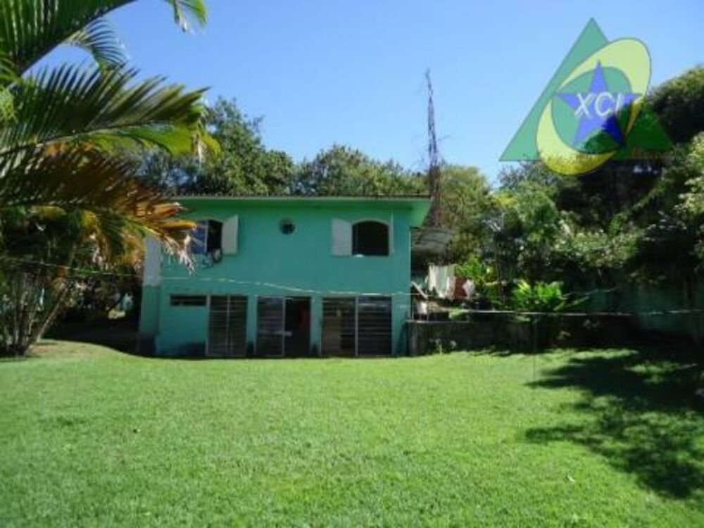 Chácara à venda com 6 quartos, 400m² - Foto 1