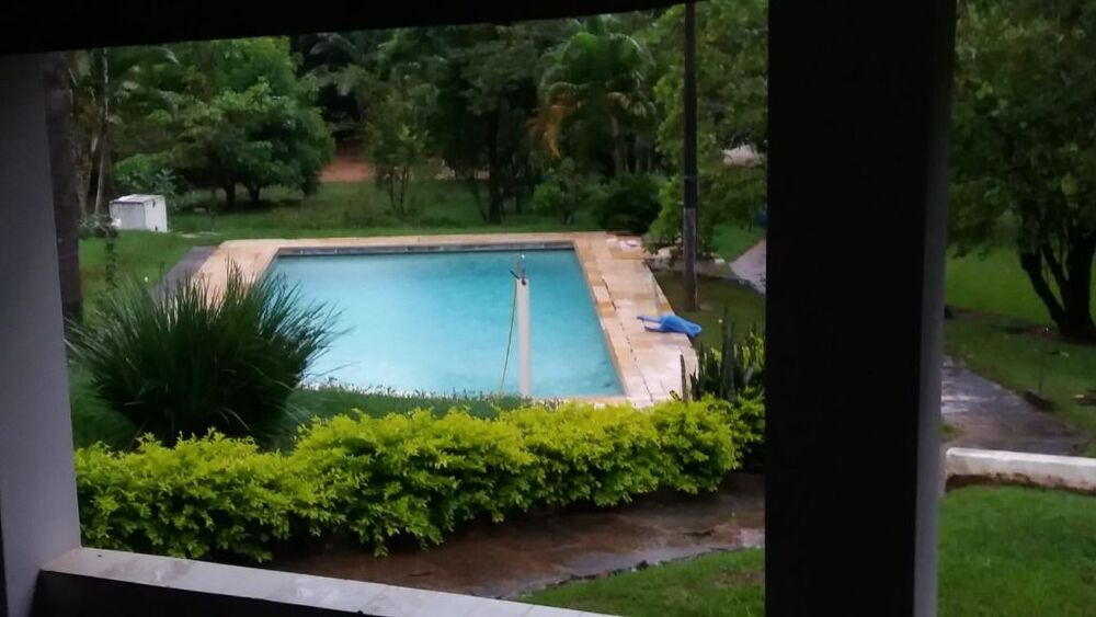 Chácara à venda com 6 quartos, 400m² - Foto 4