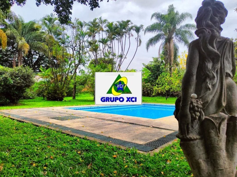 Casa, 4 quartos, 371 m² - Foto 1