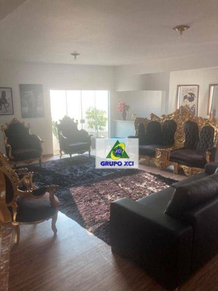 Casa à venda e aluguel com 3 quartos, 250m² - Foto 3