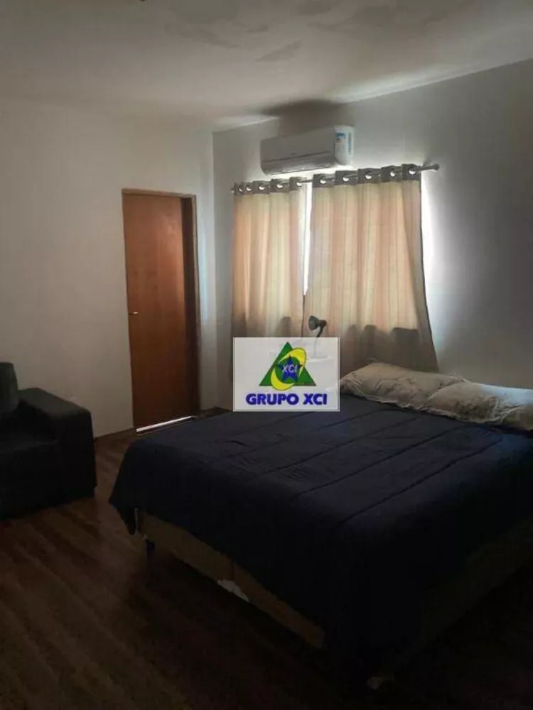 Casa, 3 quartos, 250 m² - Foto 14