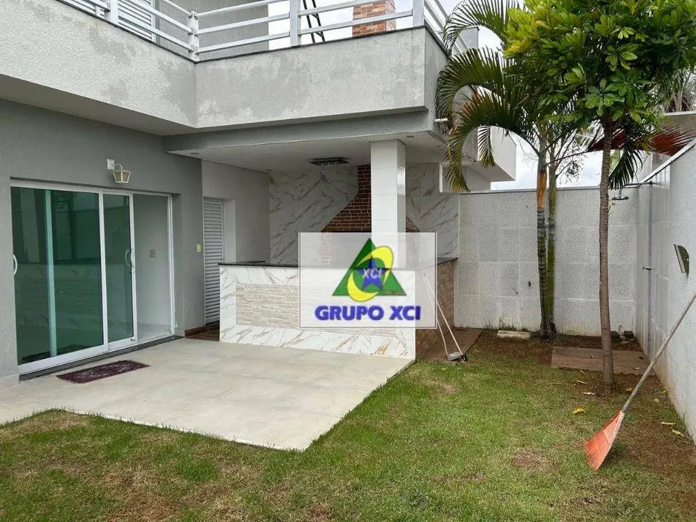 Casa, 4 quartos, 333 m² - Foto 2