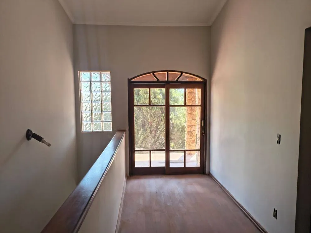 Casa, 3 quartos, 200 m² - Foto 9